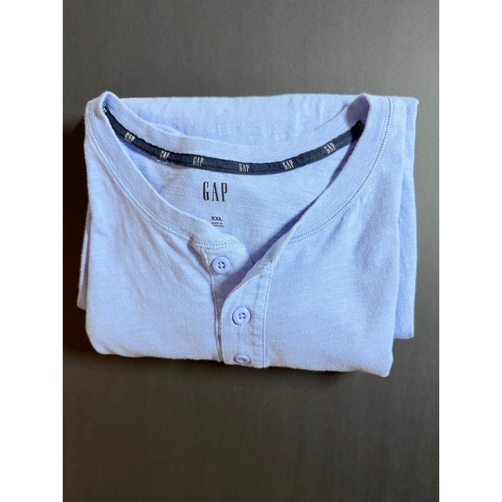 GAP Men’s XXL Light Blue Henley – Soft Casual Short‑Sleeve Shirt - Picture 6 of 6